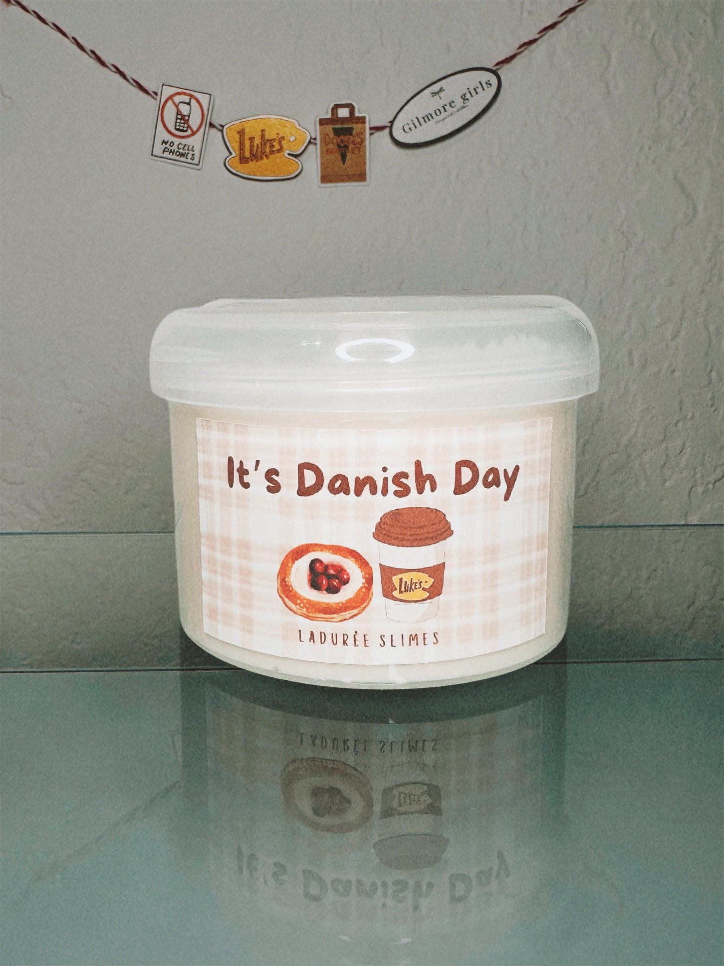 𝑰𝒕'𝒔 𝑫𝒂𝒏𝒊𝒔𝒉 𝑫𝒂𝒚